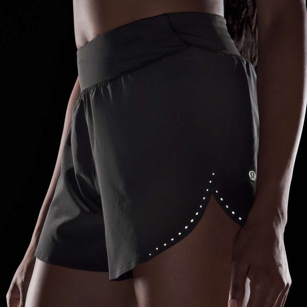 Lululemon Fast and Free Reflective  Classic-Fit Short 3" Black W7CP7S Size 6